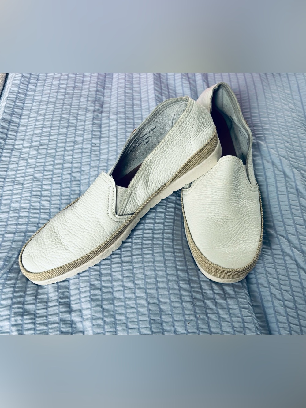 Verbenas Women’s Casual Slip-On Loafers in Cream